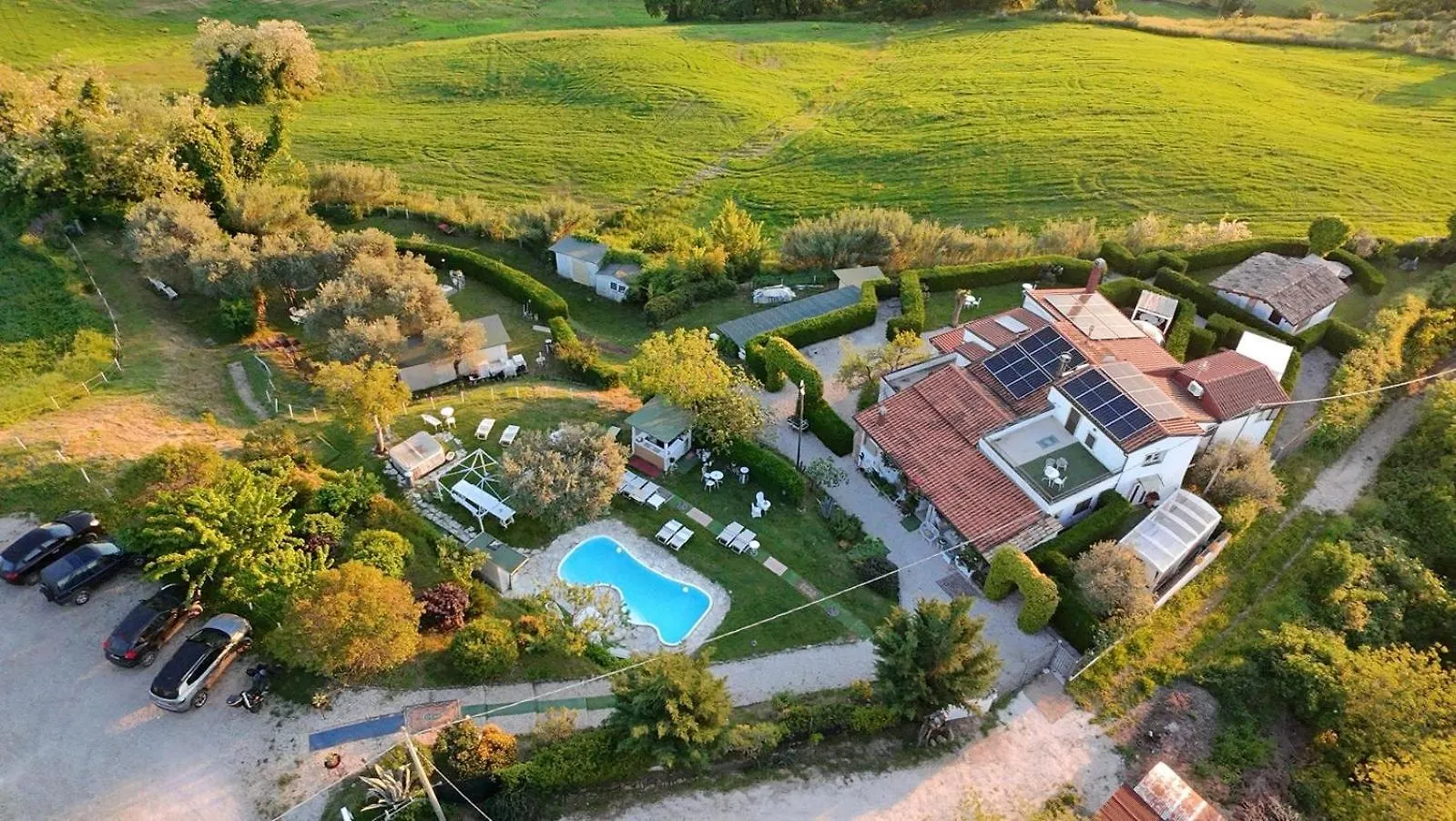 Villa Tamara Country & Spa Suites Montefiore Conca 3*,