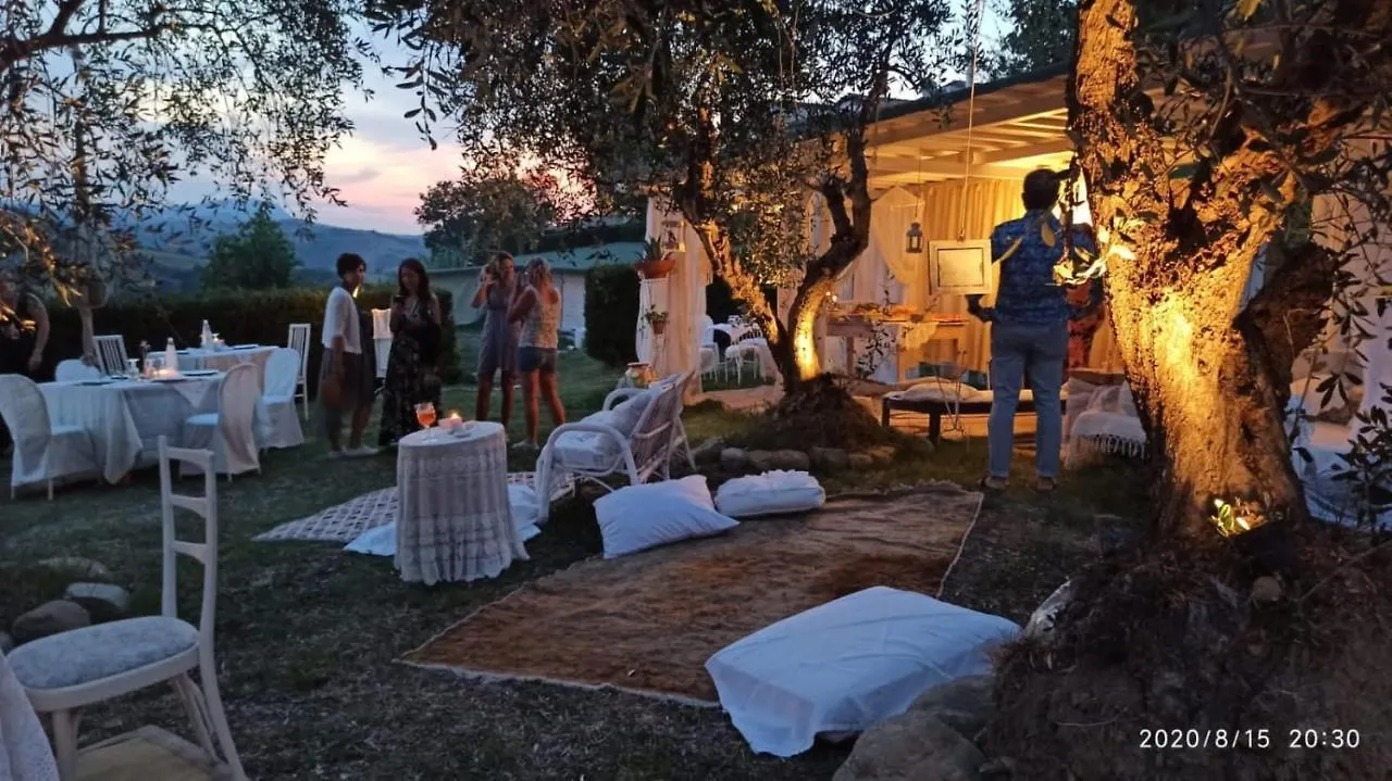 Villa Tamara Country & Spa Suites Montefiore Conca Bed & Breakfast