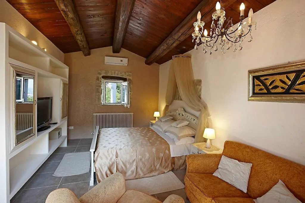 Villa Tamara Country & Spa Suites Montefiore Conca